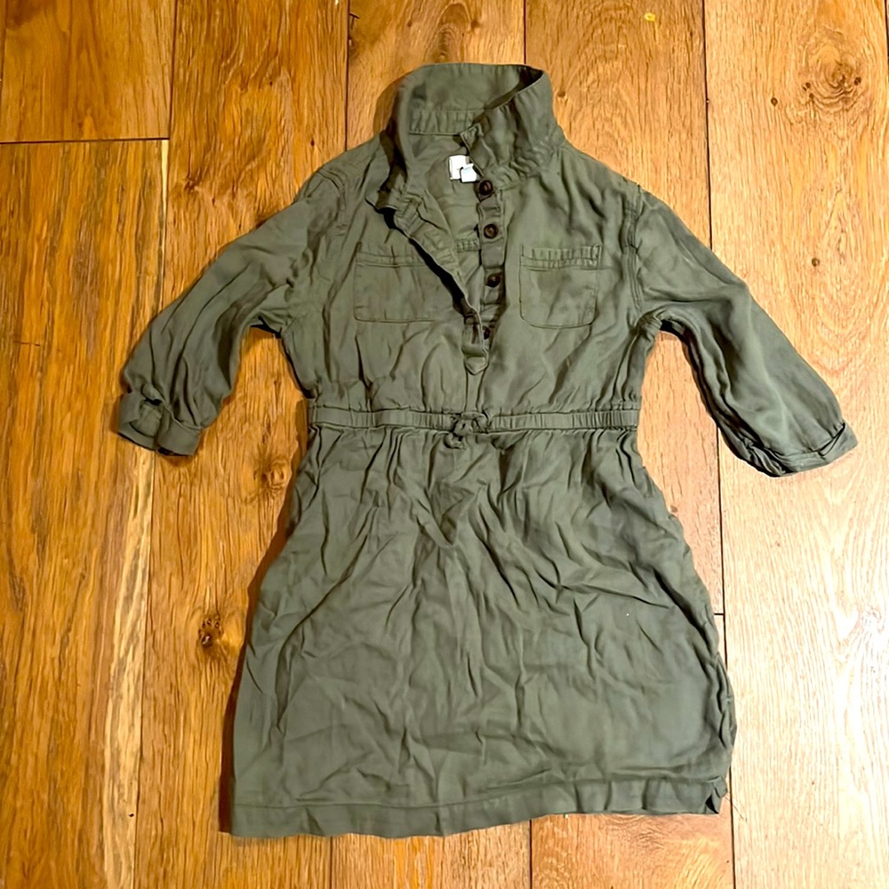 Adorable little dress for five-year-old olive green old navy